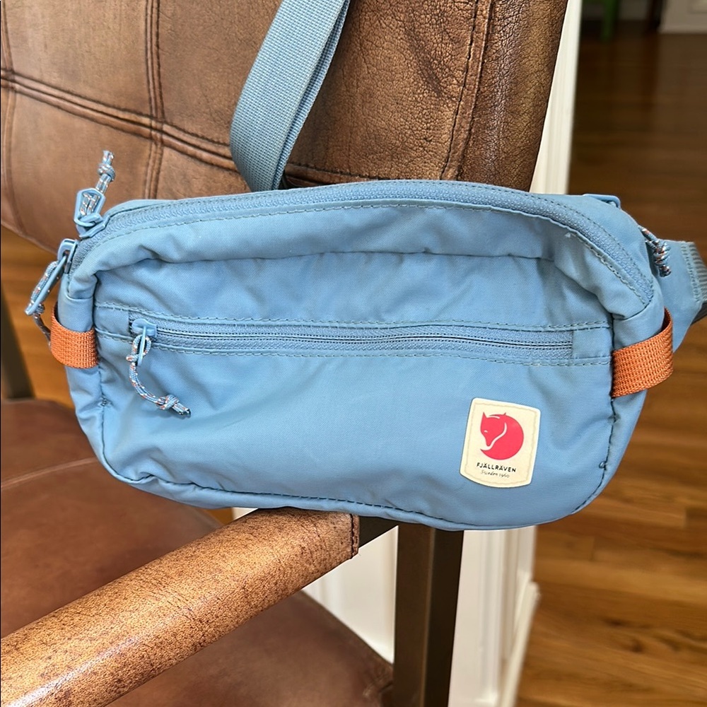 Fjallraven belt bag steel blue